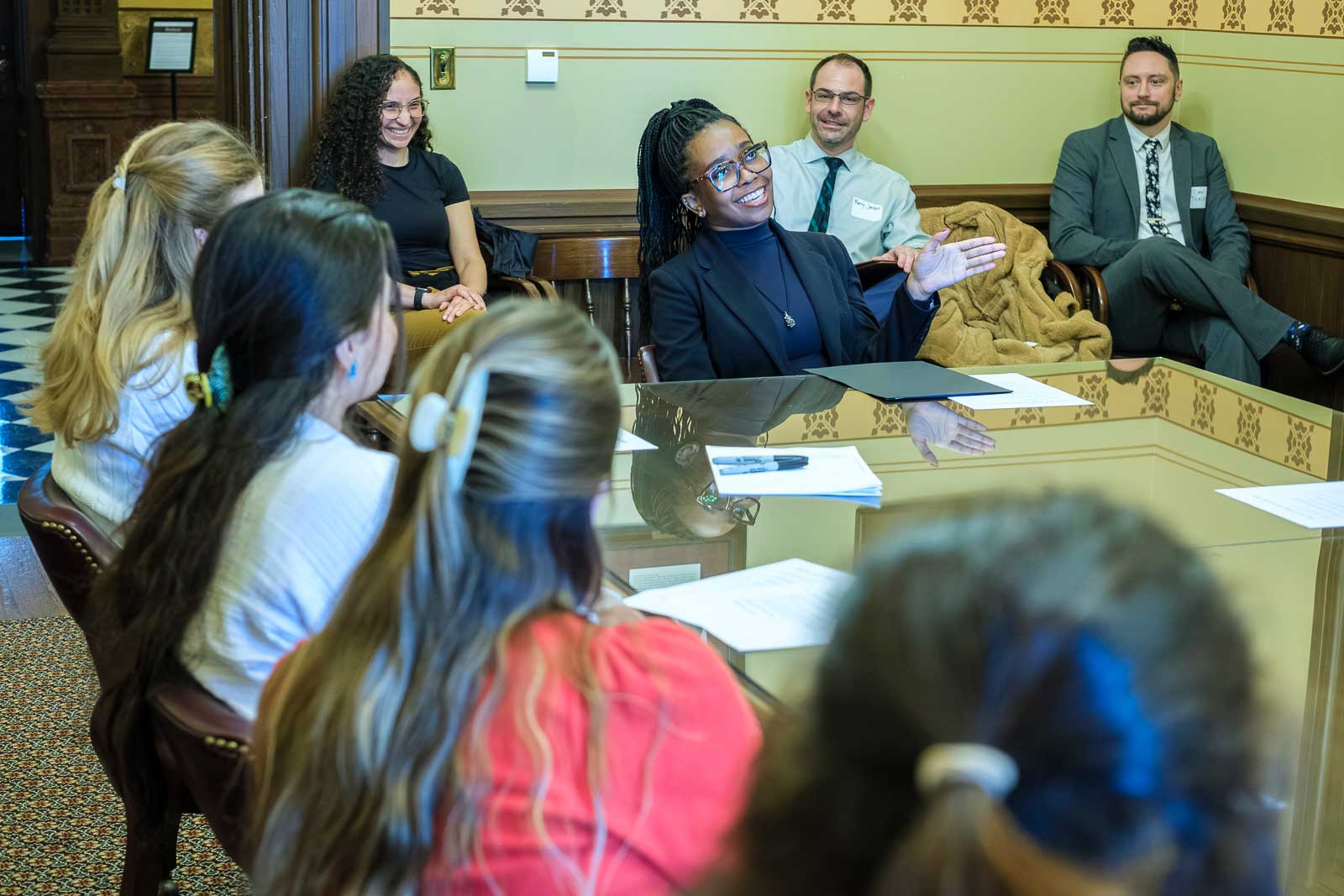 Jayla Irons talks to students