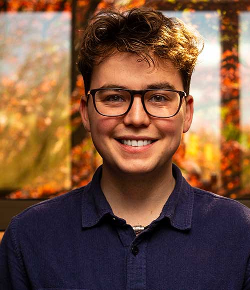 Public Policy major Ben Lowen named PLS Outstanding Senior for 2026